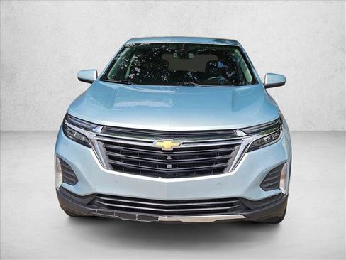 Used 2022 Chevrolet Equinox LT FWD image 2