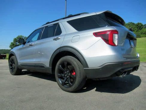 Used 2022 Ford Explorer ST w/ Equipment Group 401A image 3