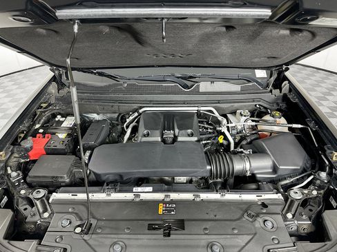 Used 2023 Chevrolet Colorado LT w/ LT Convenience Package II image 31