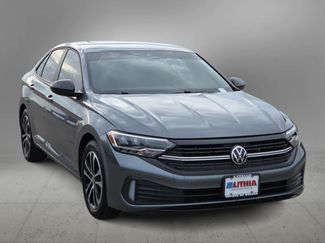 Used 2024 Volkswagen Jetta Sport FWD video 3
