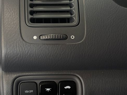 Used 2005 Honda Pilot EX-L image 16