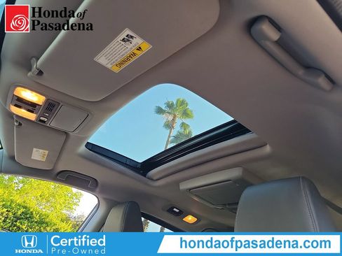 Certified 2023 Honda Odyssey Touring image 23