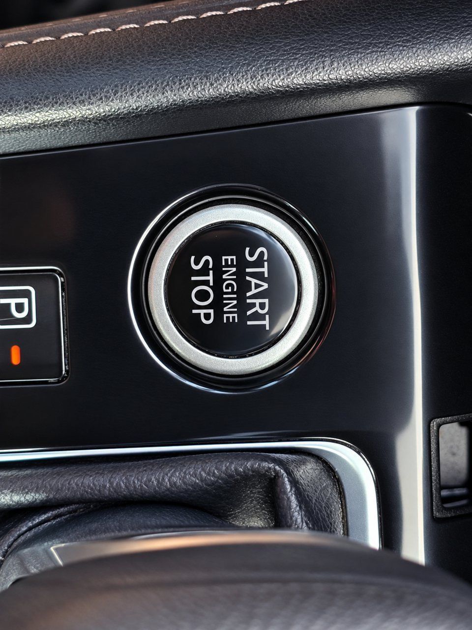 Used 2023 Nissan Kicks SV FWD image 21