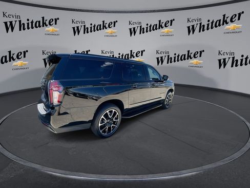 Used 2023 Chevrolet Suburban RST image 8