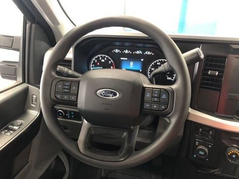 New 2026 Ford F250 XL w/ XL Chrome Package AWD/4WD image 19