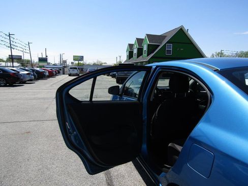 Used 2018 Mitsubishi Mirage G4 ES FWD image 18