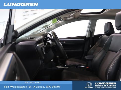 Used 2015 Toyota Corolla S FWD image 9