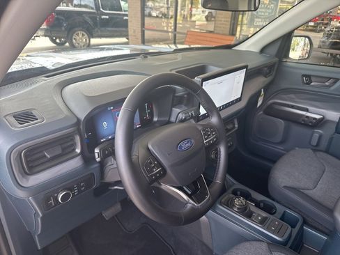 New 2025 Ford Maverick XLT w/ XLT Luxury Package image 9