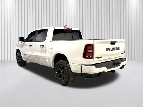 Used 2025 RAM 1500 Big Horn AWD/4WD image 5