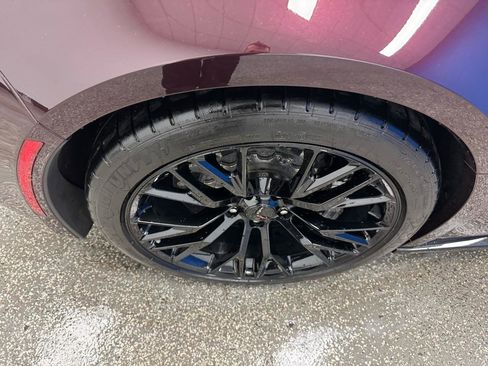 Used 2017 Chevrolet Corvette Z06 w/ Z07 Performance Package image 27