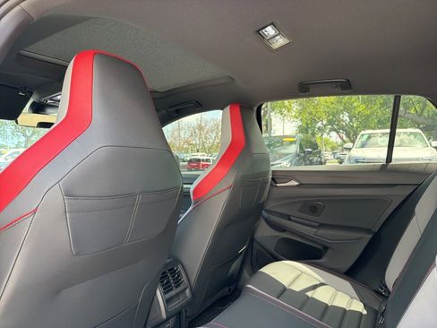 Used 2024 Volkswagen GTI SE image 9