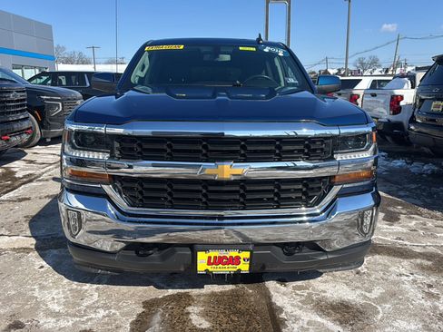 Used 2019 Chevrolet Silverado 1500 LT w/ All Star Edition image 3