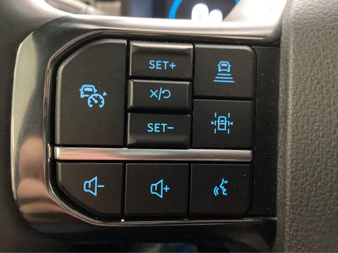 Used 2022 Ford F150 Platinum image 27