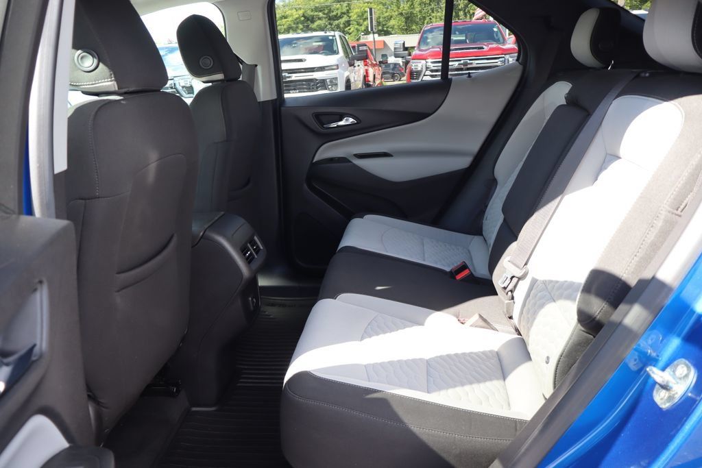 Used 2019 Chevrolet Equinox LS w/ LS Convenience Package AWD/4WD image 21
