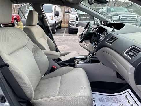 Used 2013 Honda Civic Hybrid Sedan image 21