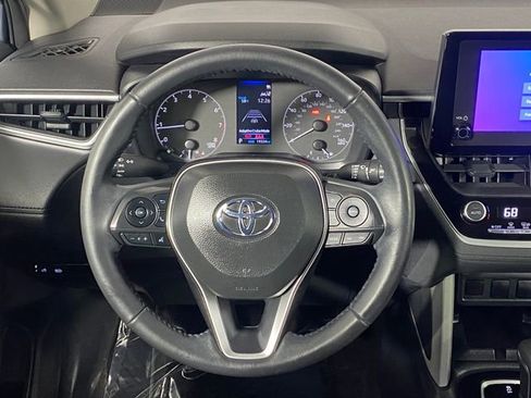 Certified 2024 Toyota Corolla Cross LE image 18