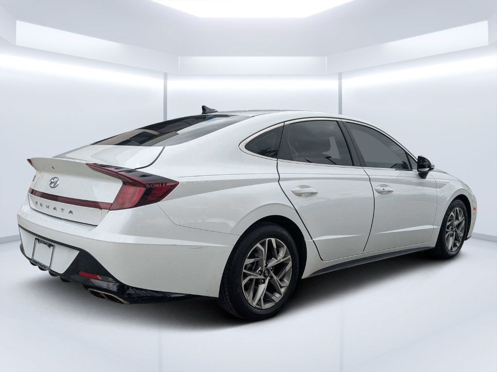 Used 2021 Hyundai Sonata SEL FWD image 3