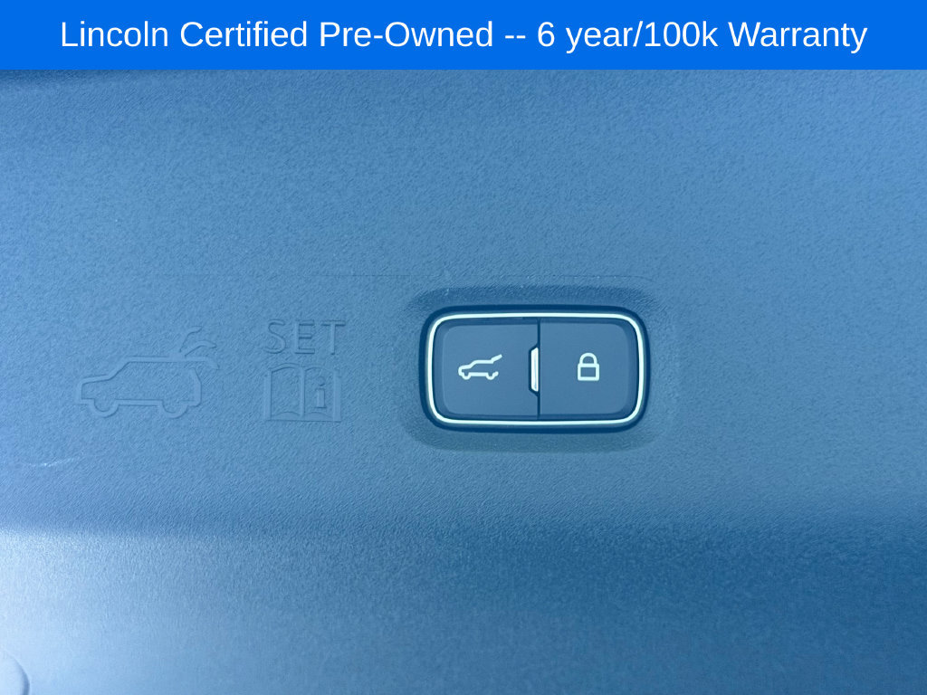 Used 2026 Lincoln Navigator Premiere AWD/4WD image 28