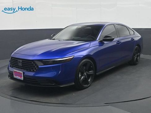 Used 2026 Honda Accord Sport image 3