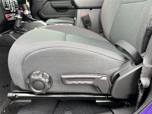 New 2026 Jeep Wrangler Unlimited Rubicon image 10