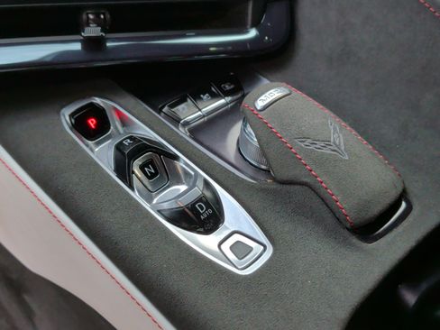 Used 2023 Chevrolet Corvette Stingray Premium Cpe w/ Z51 Performance Package image 26