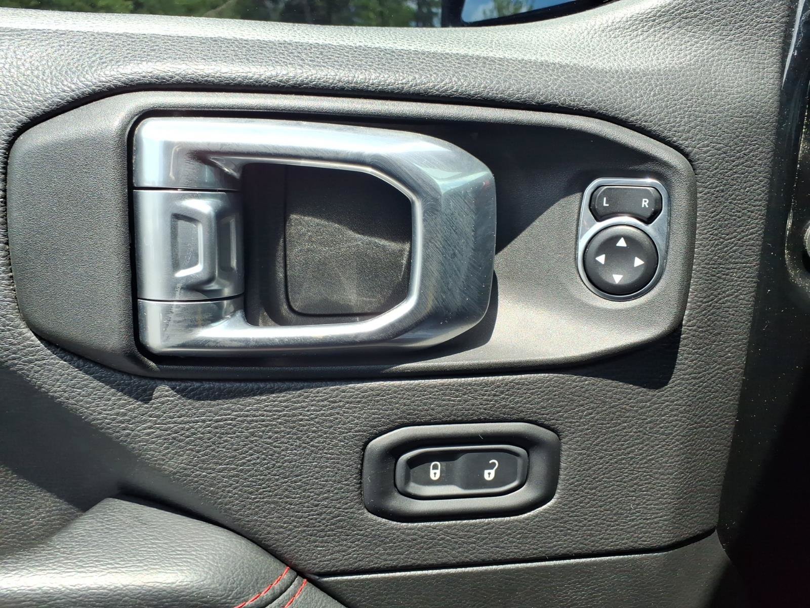 Certified 2022 Jeep Wrangler Unlimited Rubicon w/ LED Lighting Group AWD/4WD image 22