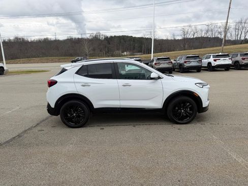 Certified 2024 Buick Encore GX Sport Touring w/ Comfort Package image 9