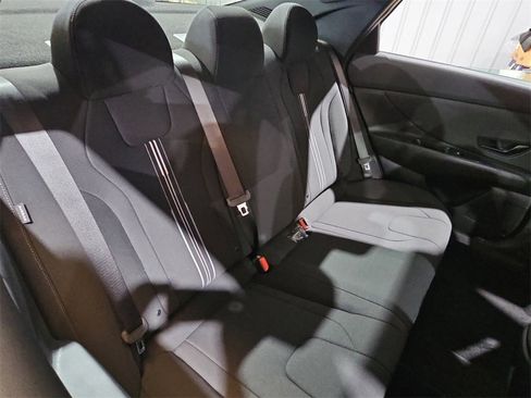 New 2025 Hyundai Elantra Sport image 11