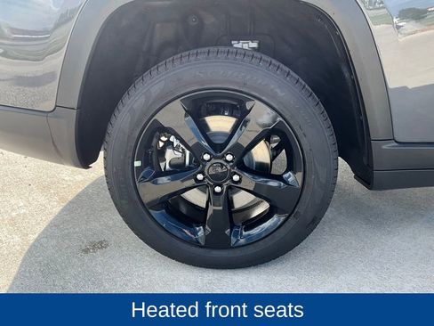 New 2025 Jeep Grand Cherokee L Limited w/ Black Appearance Package image 12