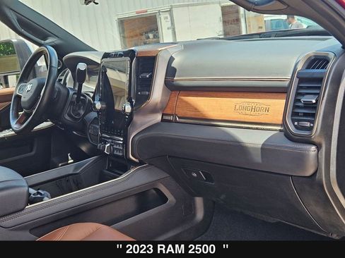 Used 2023 RAM 2500 Limited AWD/4WD image 28