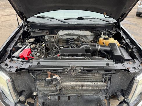 Used 2011 Ford F150 Lariat w/ Lariat Chrome Pkg image 24