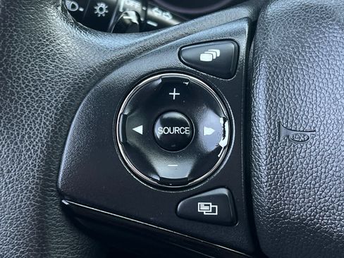 Used 2022 Honda HR-V Sport image 29