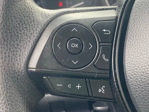 Used 2022 Toyota Corolla LE image 26