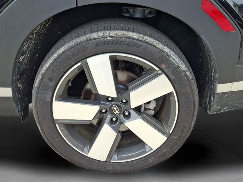 Used 2025 Hyundai Santa Fe Limited AWD/4WD image 14