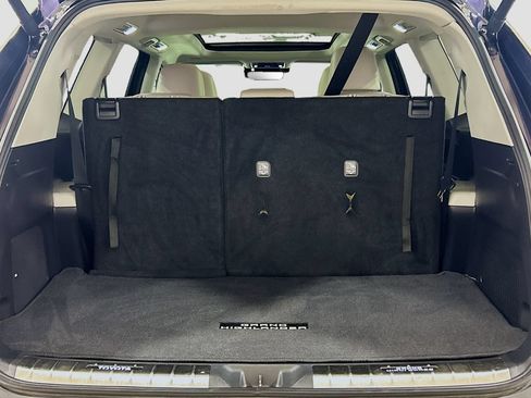 Used 2024 Toyota Grand Highlander AWD Hybrid image 25