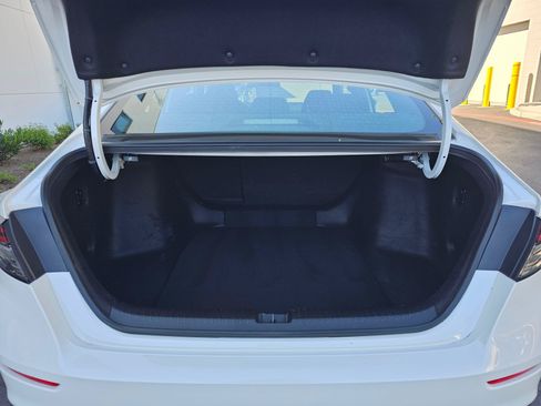 Used 2023 Honda Accord Sport image 14