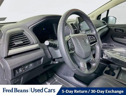 Used 2025 Honda Odyssey EX-L image 10