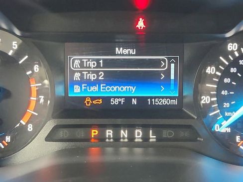 Used 2018 Ford Fusion SE image 21