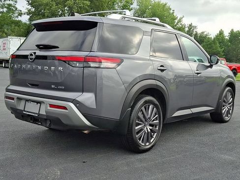 Used 2023 Nissan Pathfinder SL w/ SL Premium Package AWD/4WD image 9