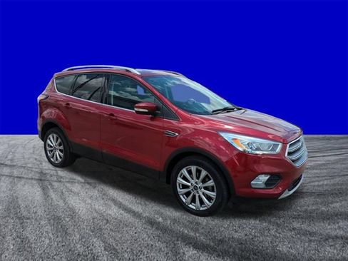 Certified 2017 Ford Escape Titanium FWD image 2