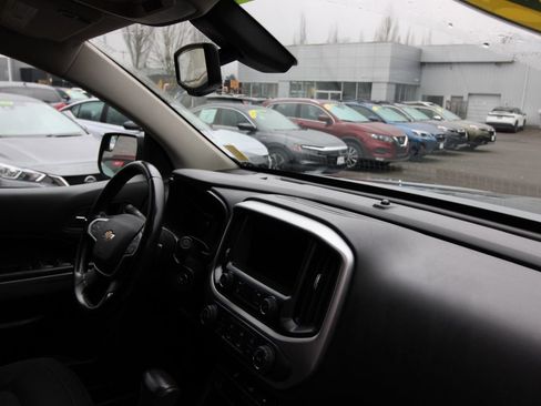 Used 2020 Chevrolet Colorado LT RWD image 20