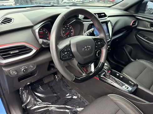 Used 2023 Chevrolet TrailBlazer RS w/ Convenience Package image 25