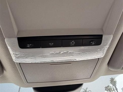 Used 2025 Nissan Sentra S FWD image 22