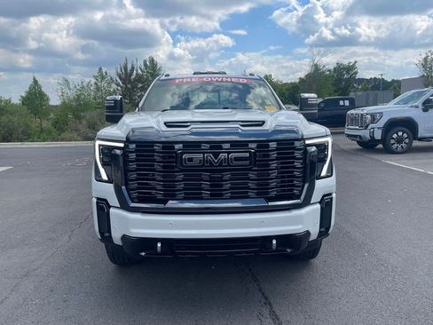 Used 2024 GMC Sierra 2500 Denali Ultimate w/ Max Trailering Package AWD/4WD image 2
