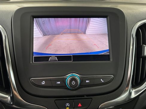 Certified 2024 Chevrolet Equinox LT image 12