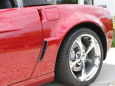 Used 2011 Chevrolet Corvette Grand Sport w/ Preferred Equipment Group RWD image 10