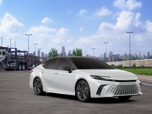 New 2026 Toyota Camry XSE FWD image 17