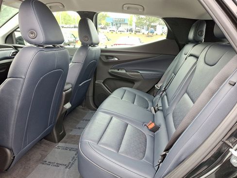 Used 2022 Chevrolet Bolt EUV Premier image 10