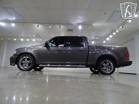 Used 2002 Ford F150 Harley-Davidson image 7