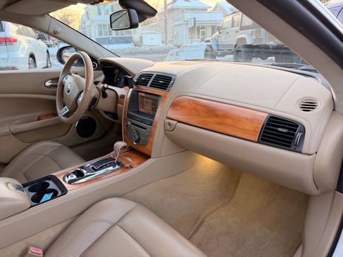 Used 2009 Jaguar XK Coupe image 20